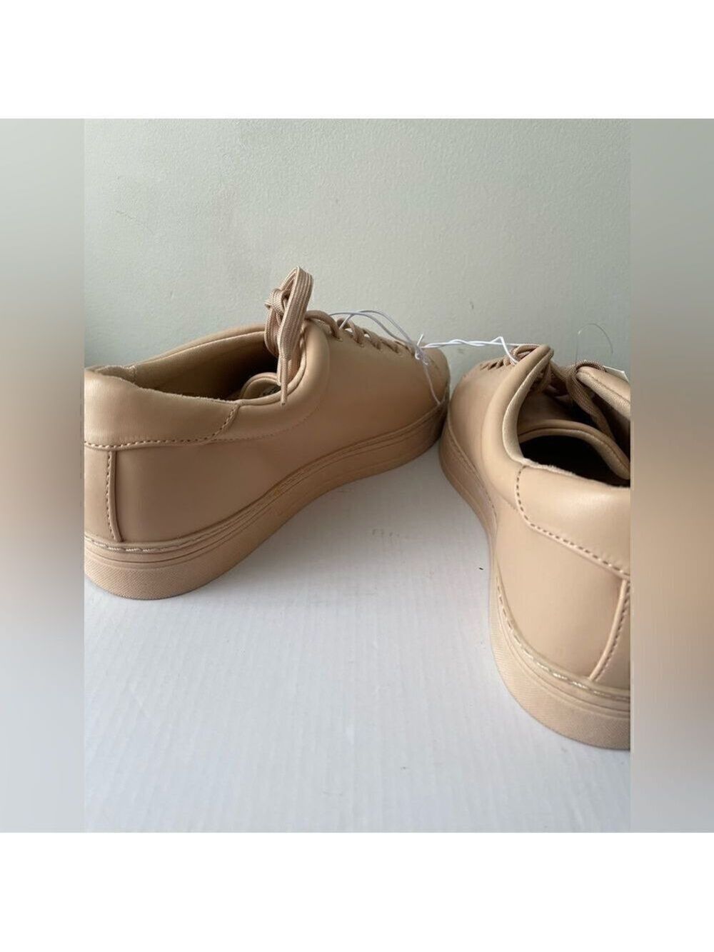 A New Day Women's Beige Lace Up Low Top Sneakers Size 9.5 - Picture 7 of 7